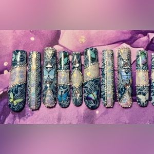 Butterfly supreme press on nails